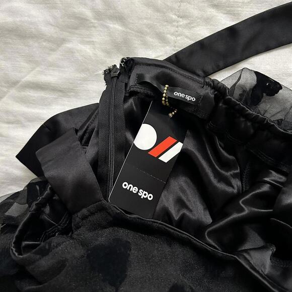 NWT Black flocked heart tulle tiered ruffle dress with bow strap detail - Picture 3 of 8